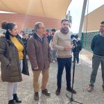 Instalan una nueva pérgola solar que reduce la temperatura para los alumnos del colegio Nuestra Señora de los Dolores.