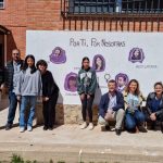 EL I.E.S. LUIS MANZANARES, EXHIBE UN MURAL COLECTIVO DE PINTURA SOBRE “MUJERES RELEVANTES Y PIONERAS”