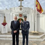 La AGA conmemora el Día de los Caídos por la Patria en el cementerio parroquial de Torre Pacheco.