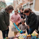 Juguetes y material escolar para niños de Valencia.